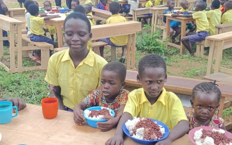 Construcción de la primera fase de una escuela en la zona de la Misión de Kilulu, Kenia