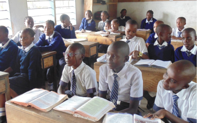 El Ayuntamiento de Valladolid ayuda a mejorar las infraestructuras de la escuela San José en Emaús, Tana River en Kenia con nueva tecnología